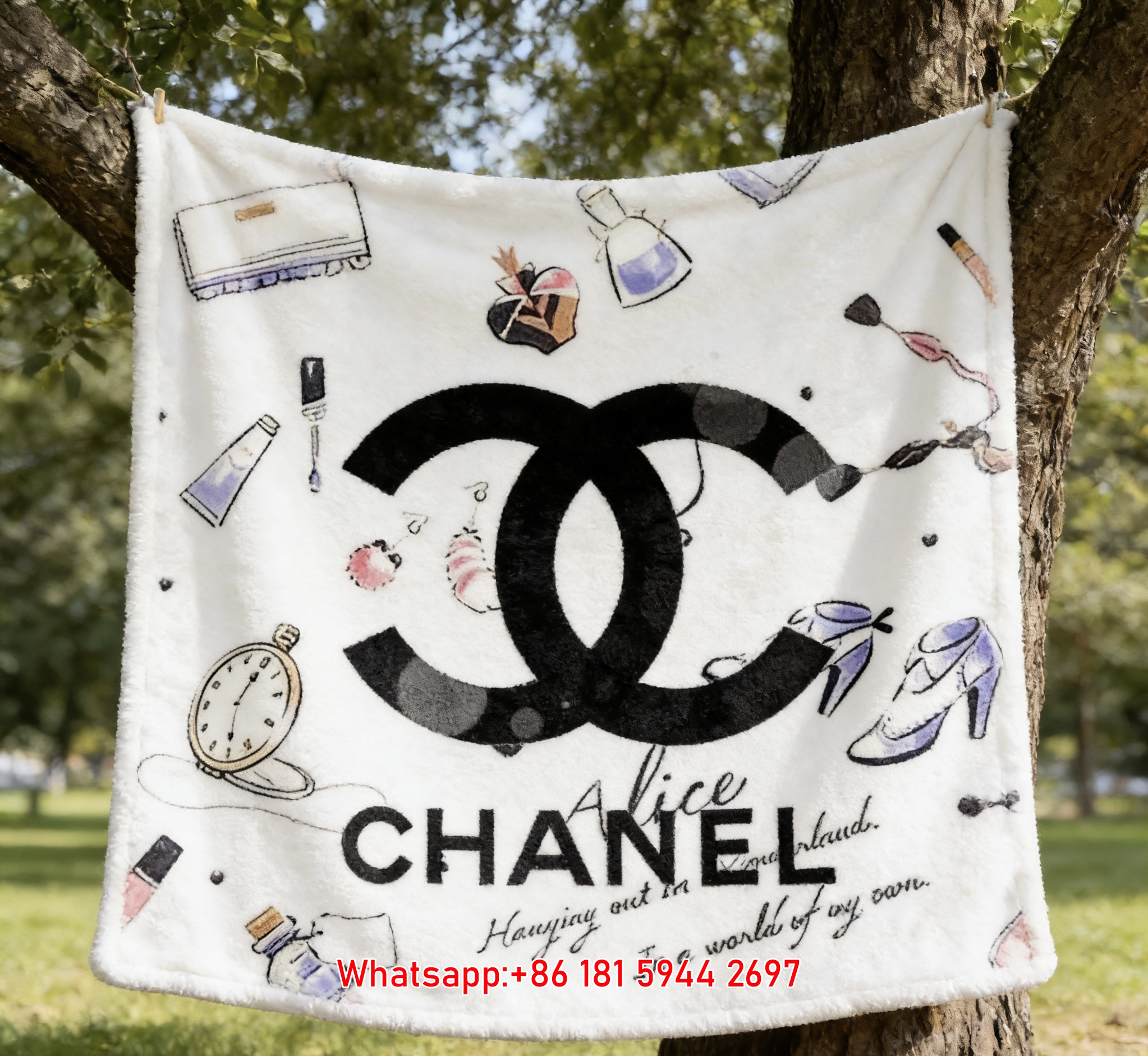Whimsical Chanel Double C & Beauty Icon Flannel Sofa Throw Blanket IMG_6974